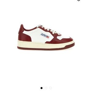 AUTRY://Medalist Low: 39: Syrah